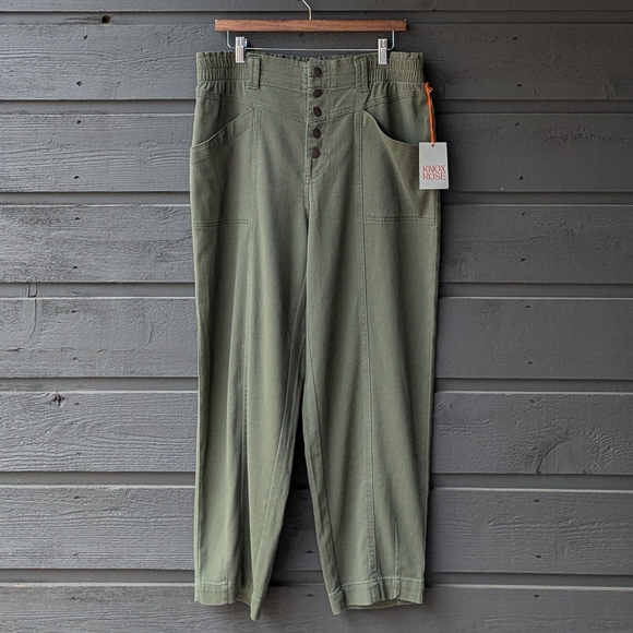 Knox Rose Pants - NWT Knox Rose Mid-Rise Regular-Fit Cargo Pants Vine Leaf Green Size Medium